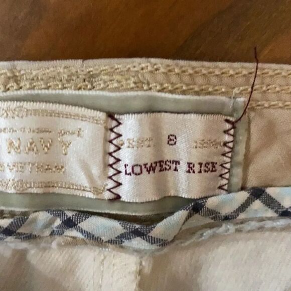 Old Navy boot leg pants 8 - Picture 2 of 3